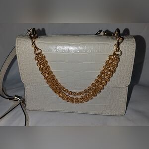 House Of Harlow 1960 Cream Croc-Embossed Shoulder Bag with Gold Chain